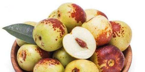 女人常吃黃驊冬棗，預(yù)防癌癥補(bǔ)中養(yǎng)神，養(yǎng)生必知